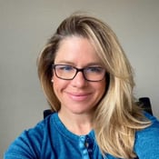 Ashley-Leuthe-headshot